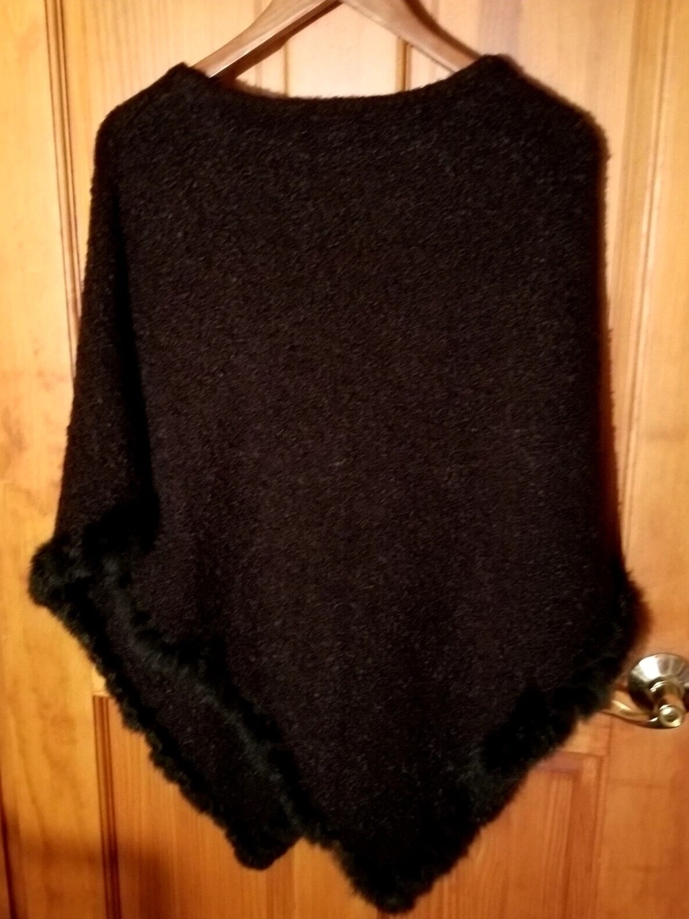 Black Womens Cozy Knit Poncho By Escapade New Size Small Medium Genuine Fur Trim